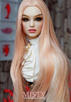 ​Elegant Doll by Ficondoll – "Misty" - Pictures of New Doll